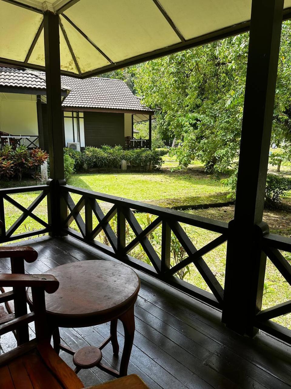 Pir - Resort Perhentian Island Kampong Pasir Hantu ภายนอก รูปภาพ