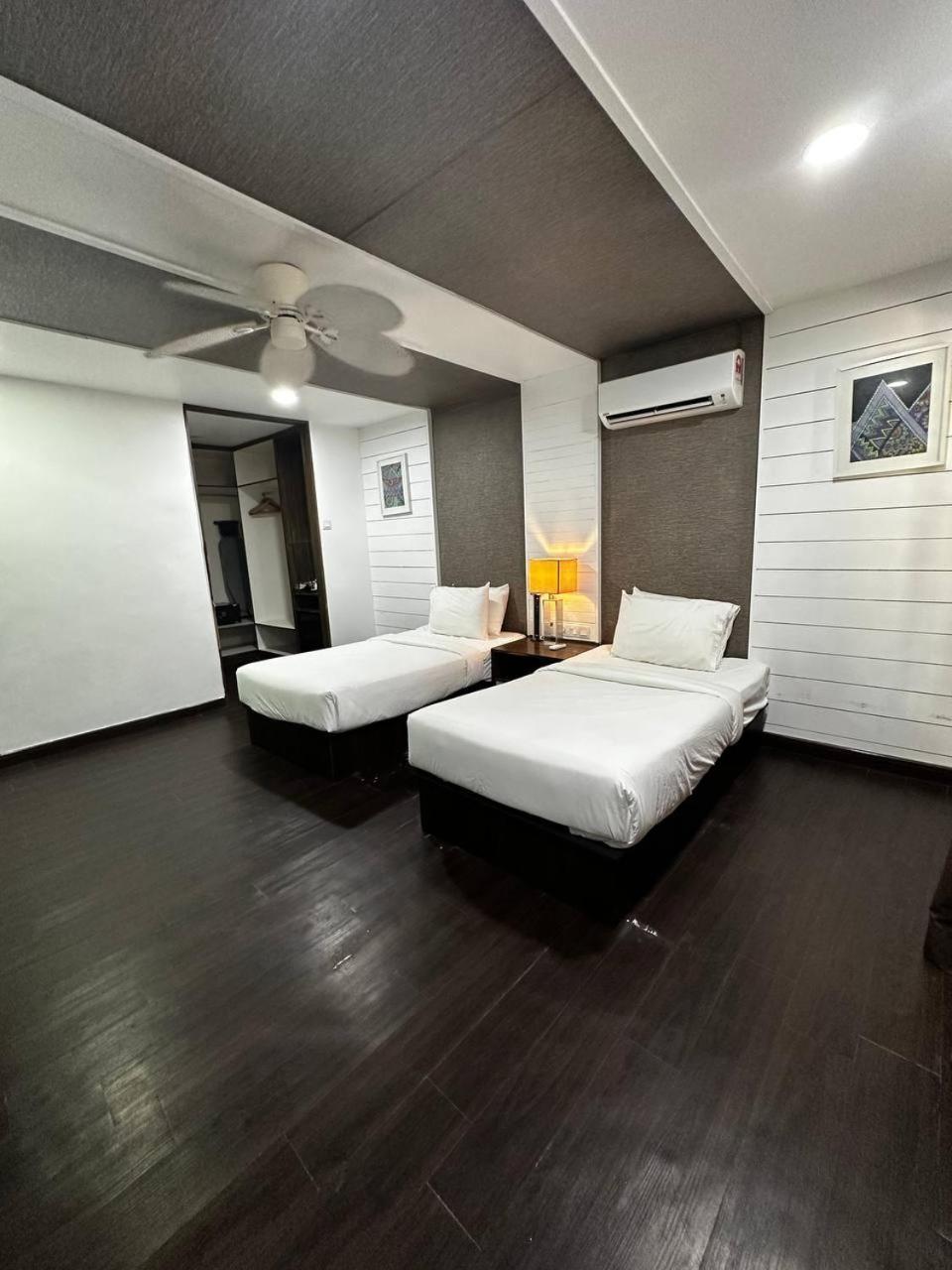 Pir - Resort Perhentian Island Kampong Pasir Hantu ภายนอก รูปภาพ