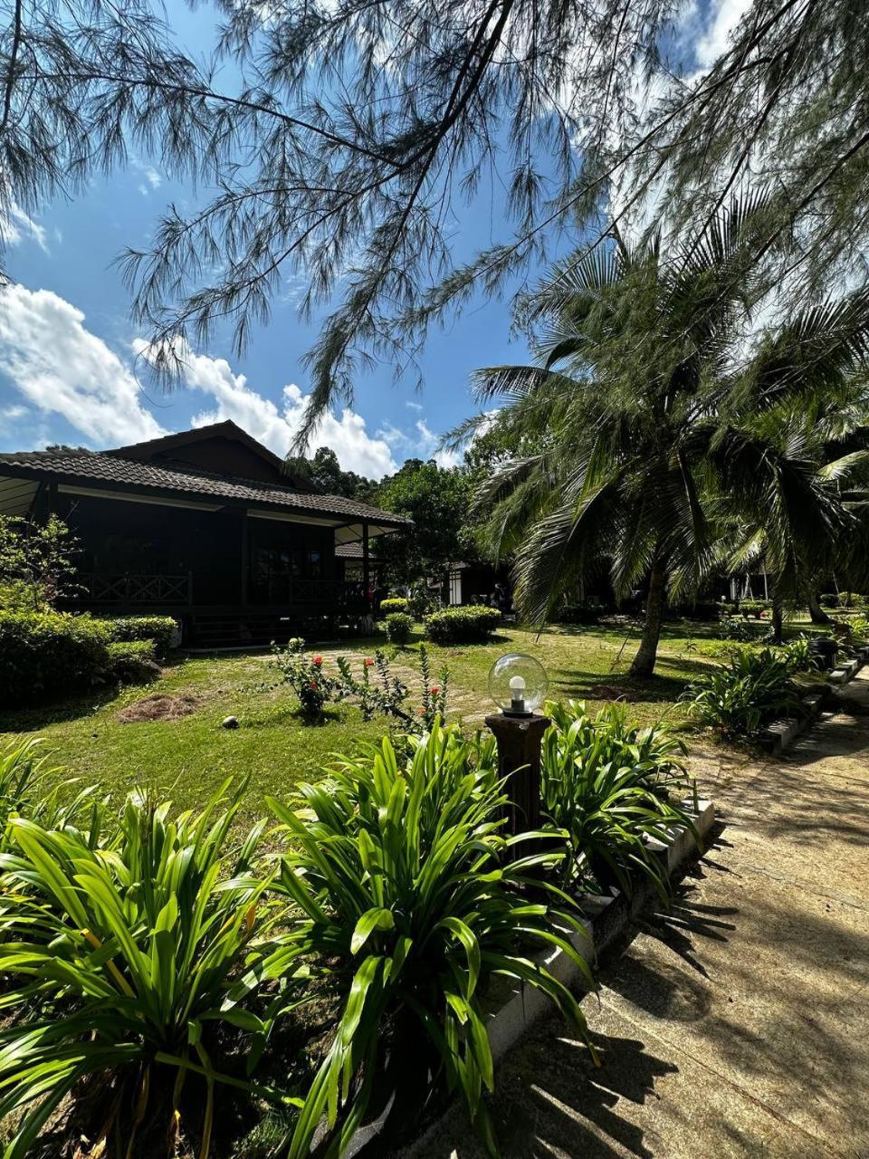 Pir - Resort Perhentian Island Kampong Pasir Hantu ภายนอก รูปภาพ