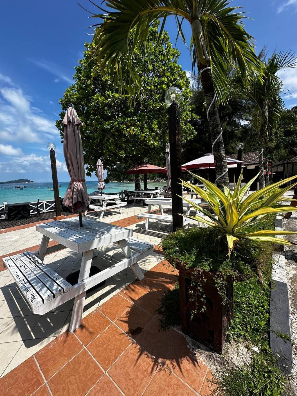Pir - Resort Perhentian Island Kampong Pasir Hantu ภายนอก รูปภาพ